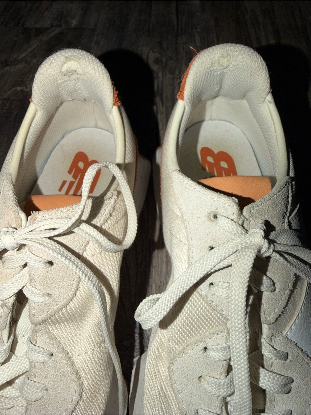 New Balance 327 sneaker in an ivory, sea salt, and rust oxide colorway. - Picture 5 of 6